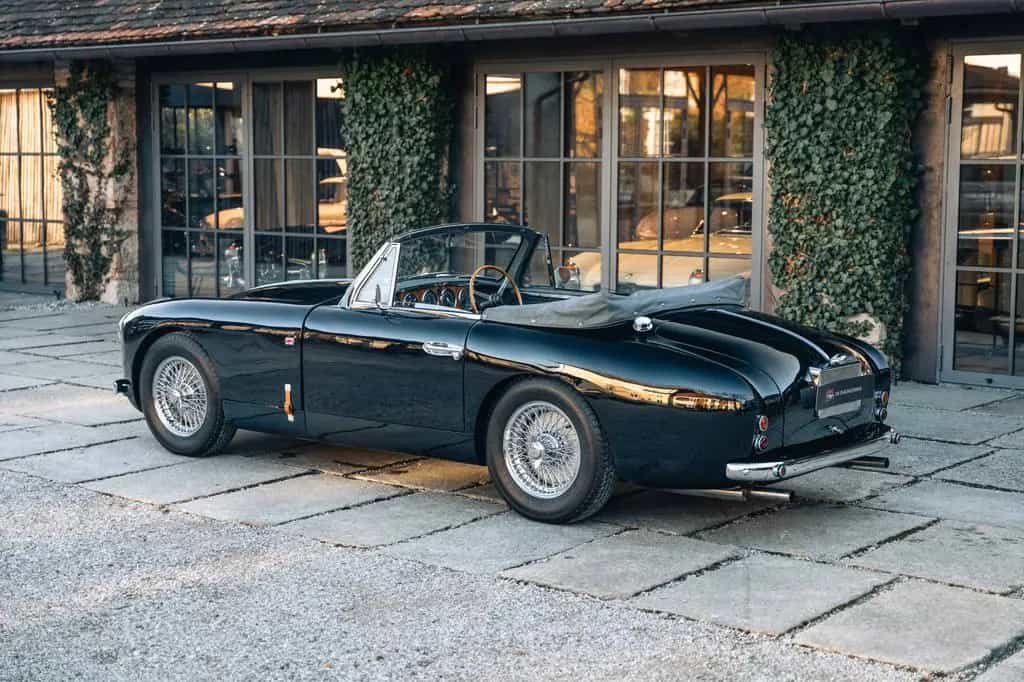 Aston Martin DB 2/4 DHC, MK I by H.J. Mulliner & Co. 02/1955-photo-5