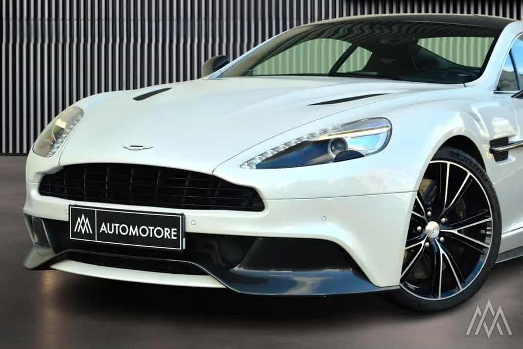 Aston Martin Vanquish V12 Coupe 573PS  Carbon Ceramic 03/2013-photo-1