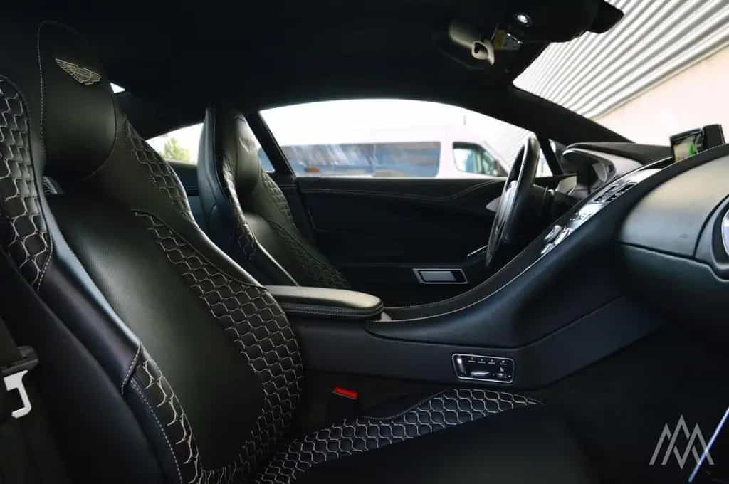 Aston Martin Vanquish V12 Coupe 573PS  Carbon Ceramic 03/2013-photo-20