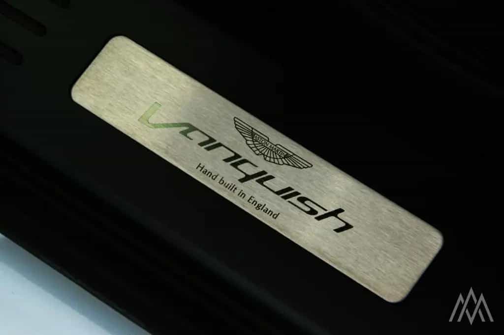 Aston Martin Vanquish V12 Coupe 573PS  Carbon Ceramic 03/2013-photo-9