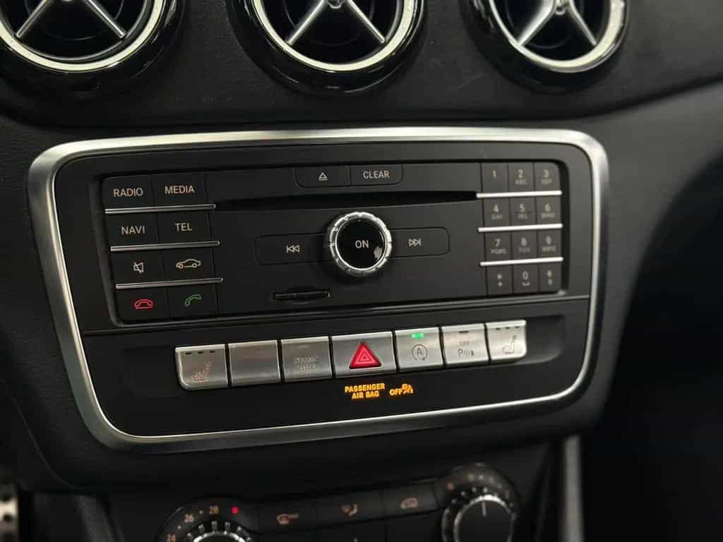 Mercedes-Benz GLA-Class 200 AMG Line*Night*Kamera*Off-Road*LED*AHK 03/2018-photo-27