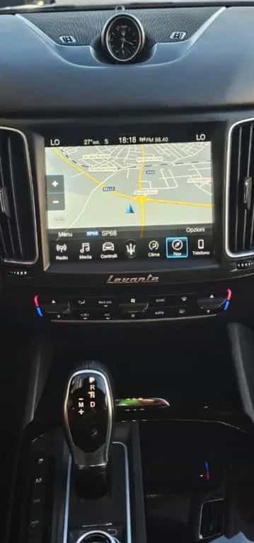 Maserati Levante MASERATI Levante V6 Diesel 275 CV AWD Granlusso 09/2018-photo-10