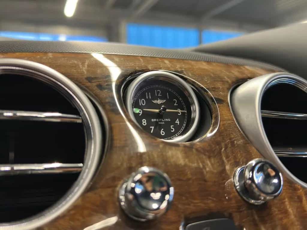 Bentley Flying Spur 4.0 V8 Aut. 1.Hand/Mwst ausweisbar 11/2015-photo-15