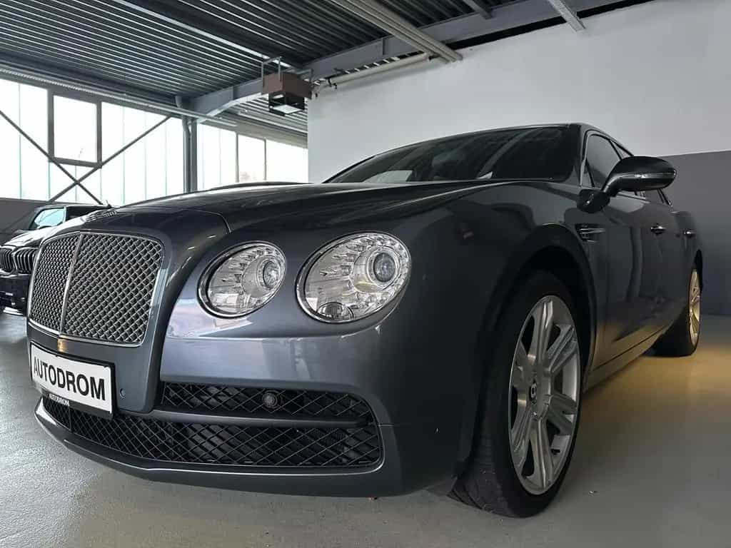 Bentley Flying Spur 4.0 V8 Aut. 1.Hand/Mwst ausweisbar 11/2015-photo-2