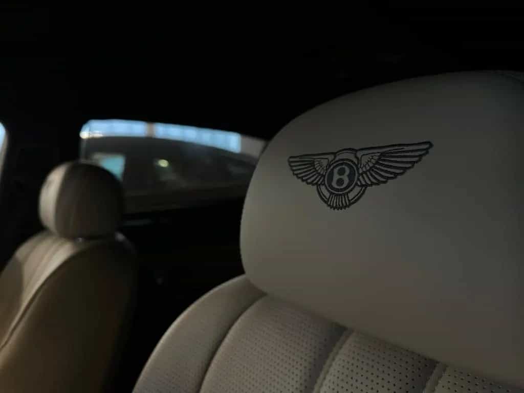 Bentley Flying Spur 4.0 V8 Aut. 1.Hand/Mwst ausweisbar 11/2015-photo-22