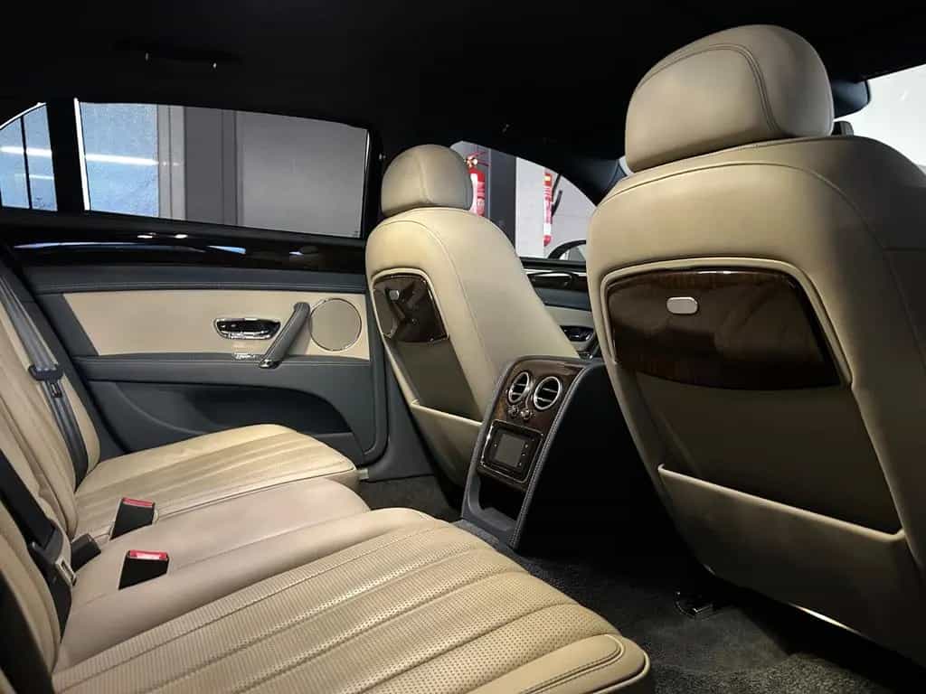 Bentley Flying Spur 4.0 V8 Aut. 1.Hand/Mwst ausweisbar 11/2015-photo-32