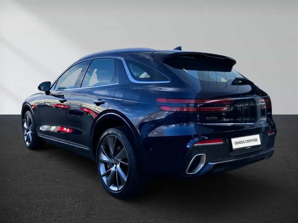 Genesis GV70 2,5L AWD Luxury Vollausstattung vom Genesis 11/2024-photo-7