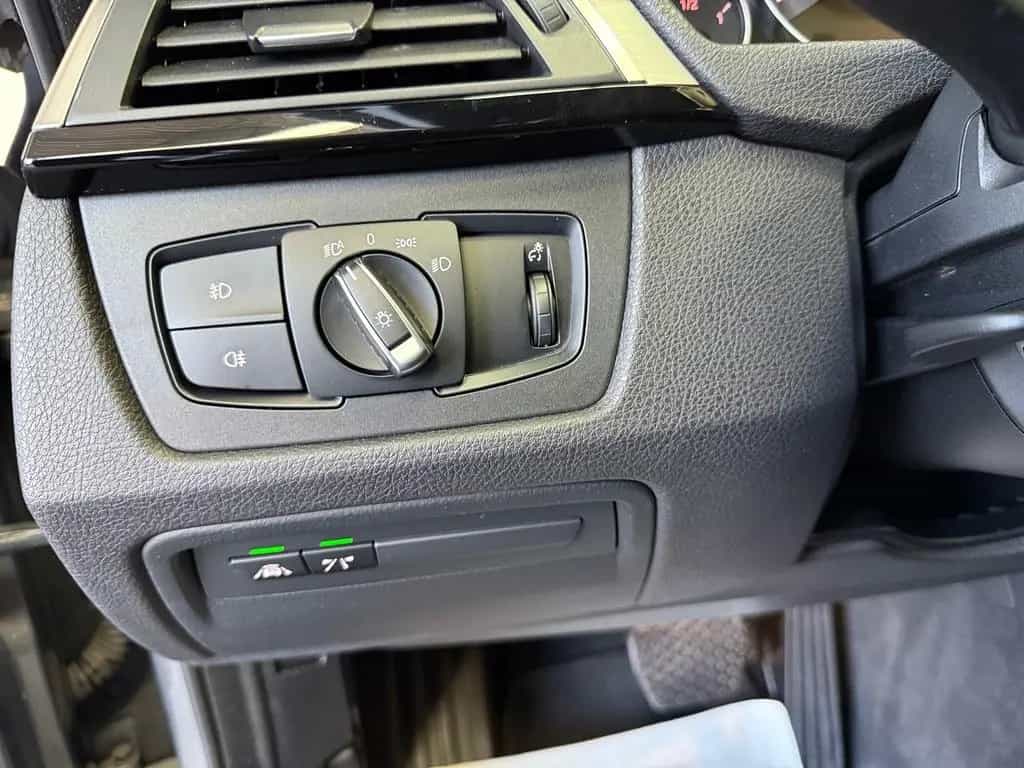 BMW 4 Series 440i Cabrio*A.LED*NaviProf*Leder*Kamera*H&K*HUD* 04/2018-photo-19