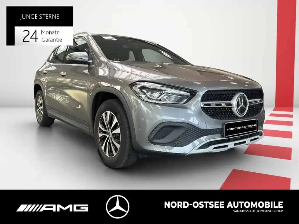 Mercedes-Benz GLA-Class 200 d 4M STYLE DISTRONIC LED KAMERA NAVI SHZ 06/2022-photo-1