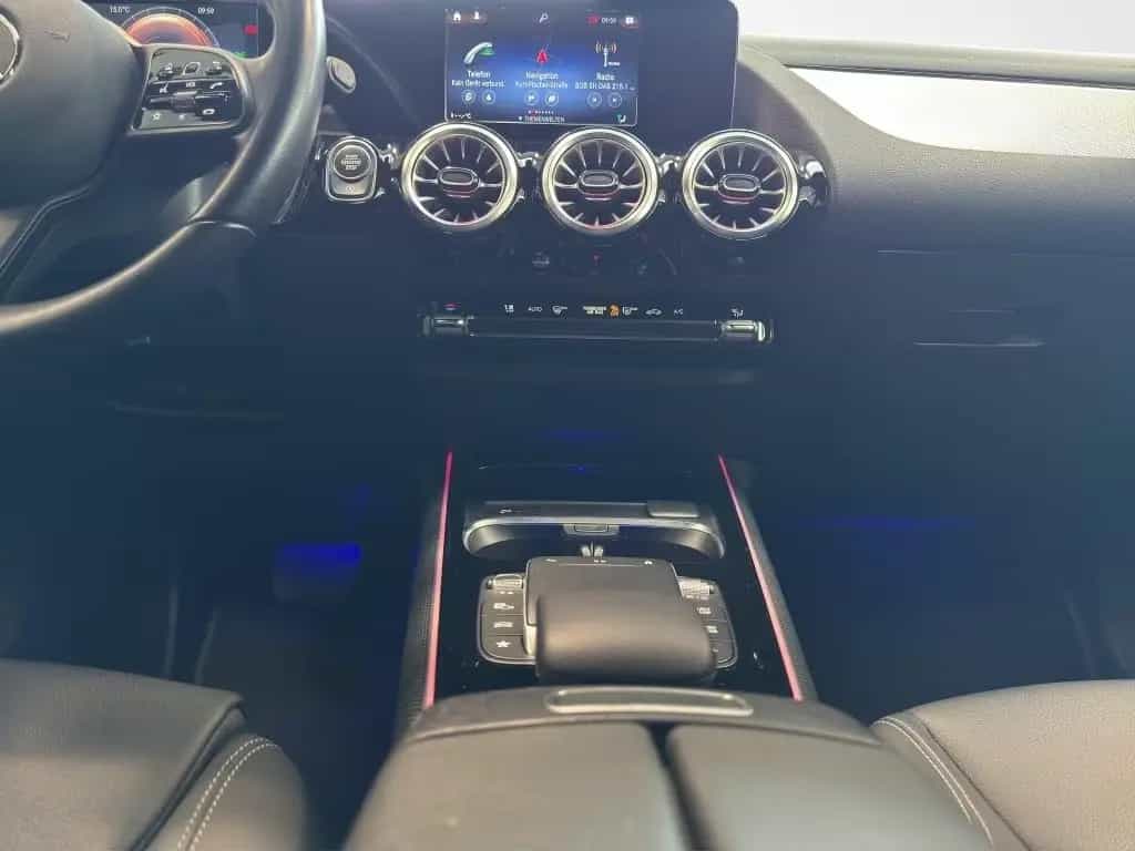 Mercedes-Benz GLA-Class 200 d 4M STYLE DISTRONIC LED KAMERA NAVI SHZ 06/2022-photo-15