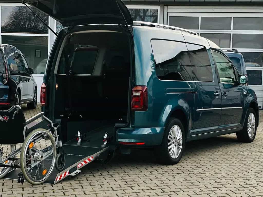 Volkswagen Caddy 1,4-DSG-Maxi-Behindertengerecht-Highline 03/2019-photo-0
