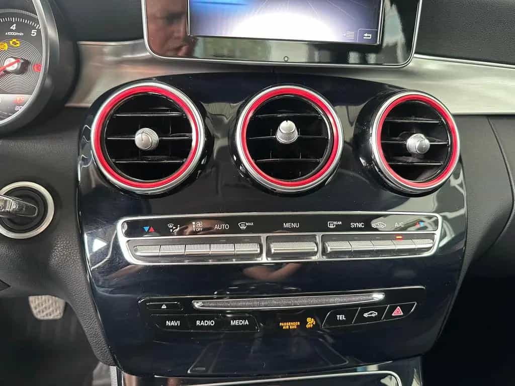 Mercedes-Benz C-Class 180 1.6 Avantgarde Navi AHK LED PDC v+h SHZG 07/2015-photo-6