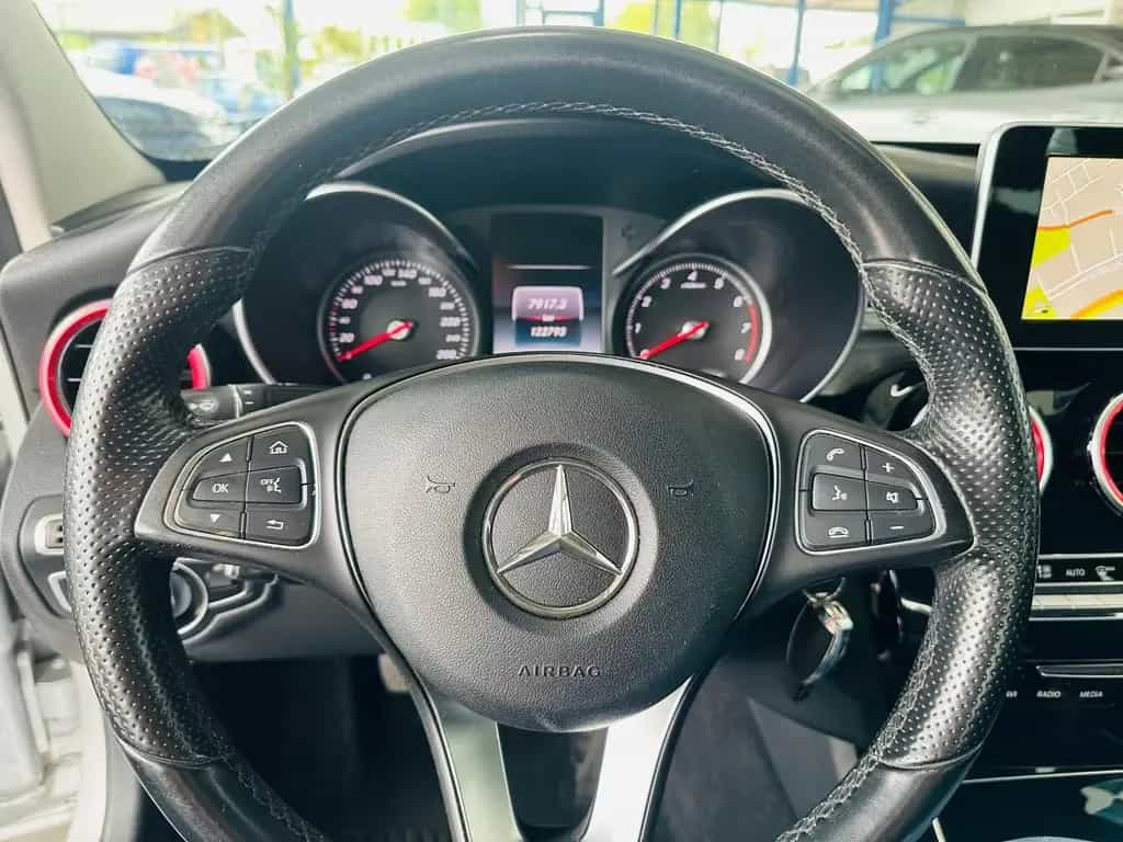 Mercedes-Benz C-Class 180 1.6 Avantgarde Navi AHK LED PDC v+h SHZG 07/2015-photo-8
