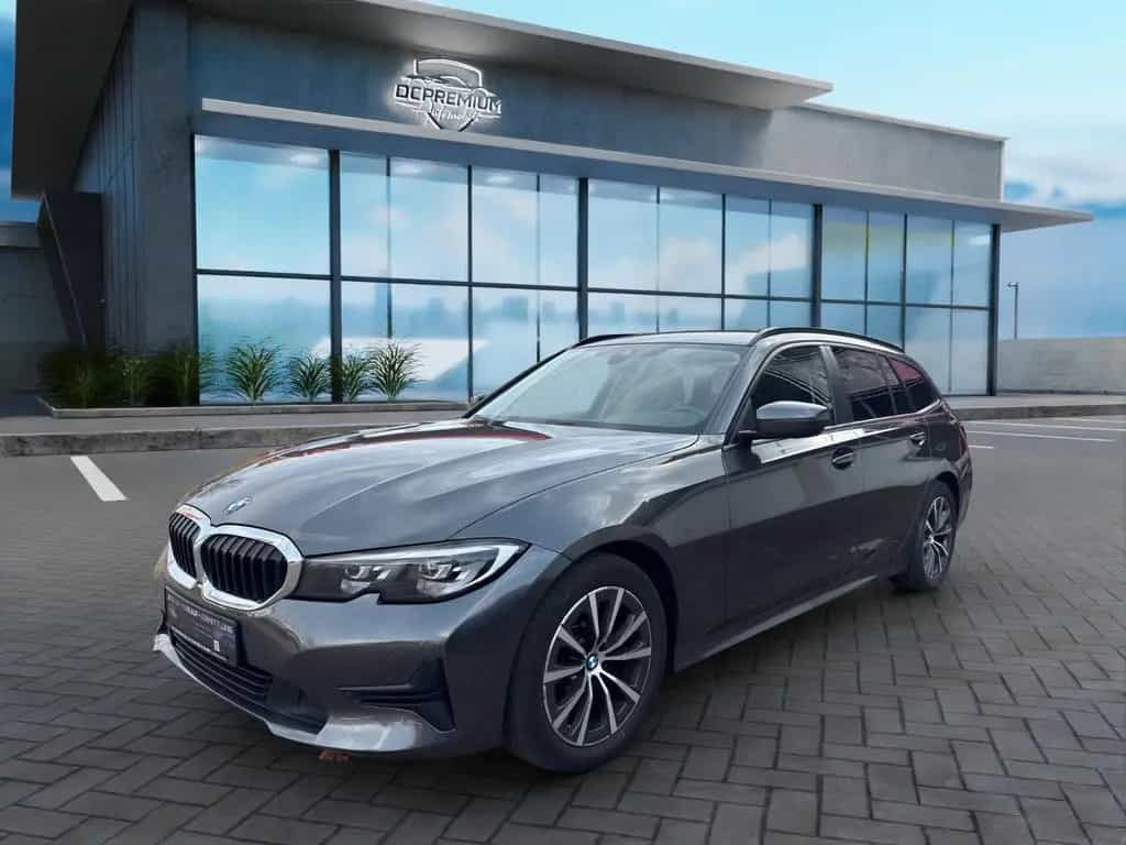 BMW 320 d xDrive Advantage,Leder,Live Co,Mild Hybrid 08/2021-photo-2