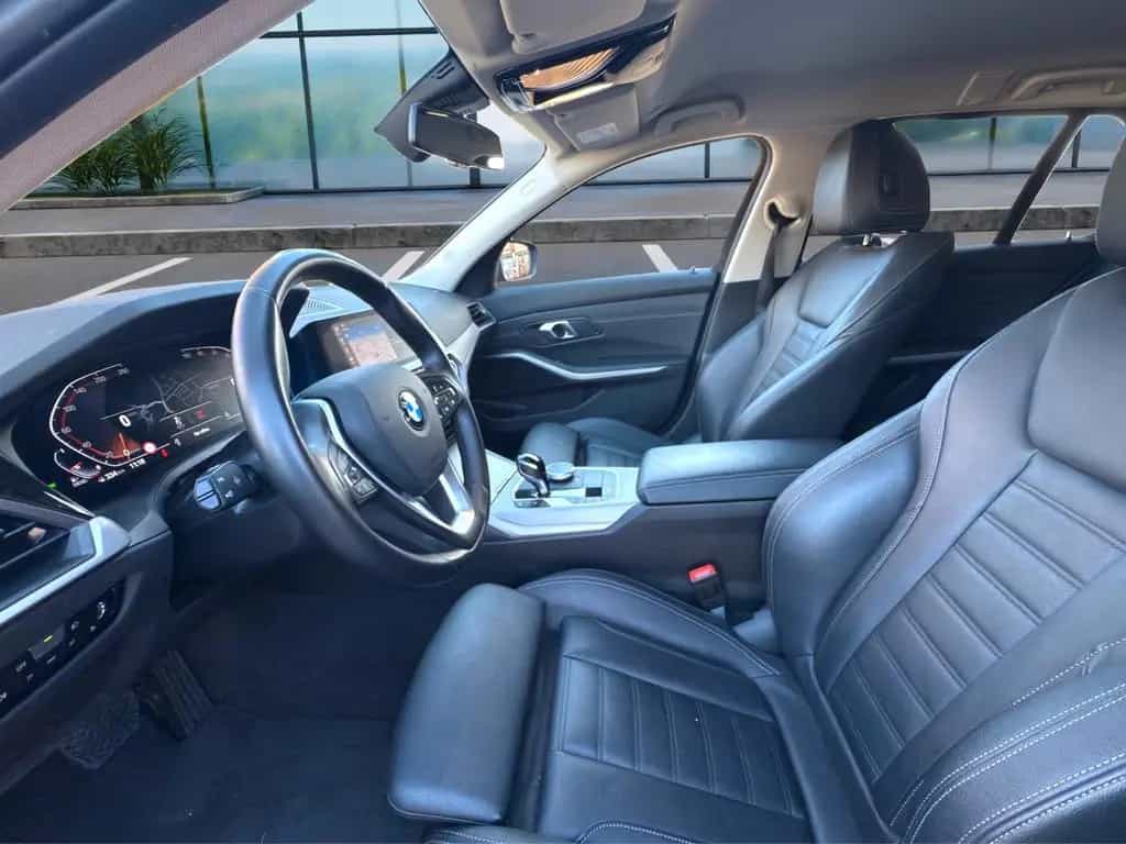 BMW 320 d xDrive Advantage,Leder,Live Co,Mild Hybrid 08/2021-photo-9