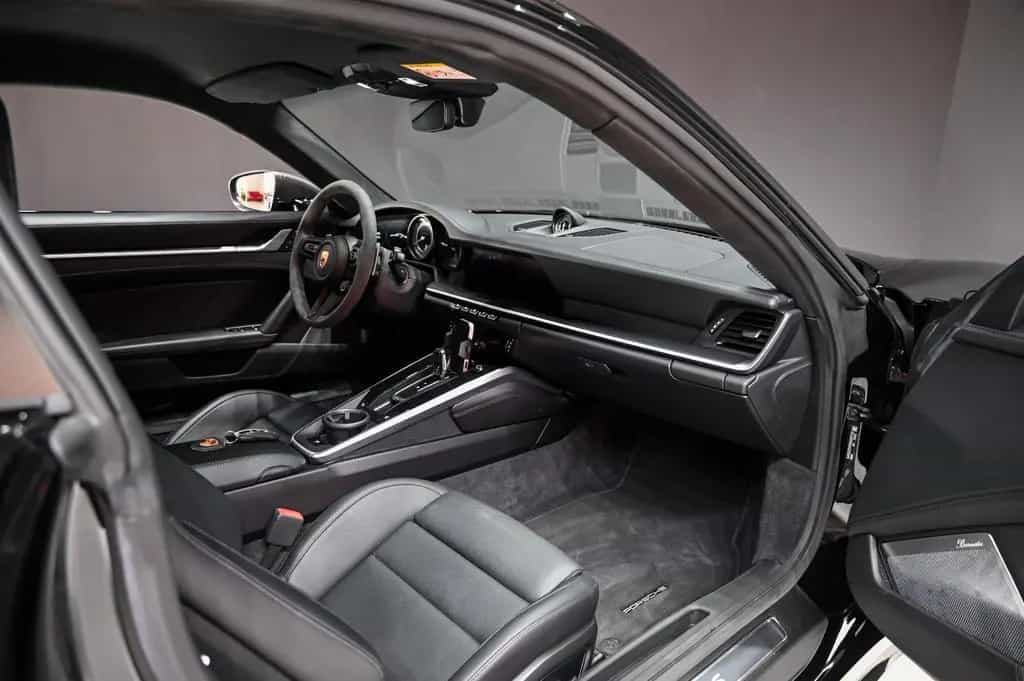 Porsche 992 Turbo S *AERO*Matrix*Sport-Paket*Carbon* 07/2021-photo-14