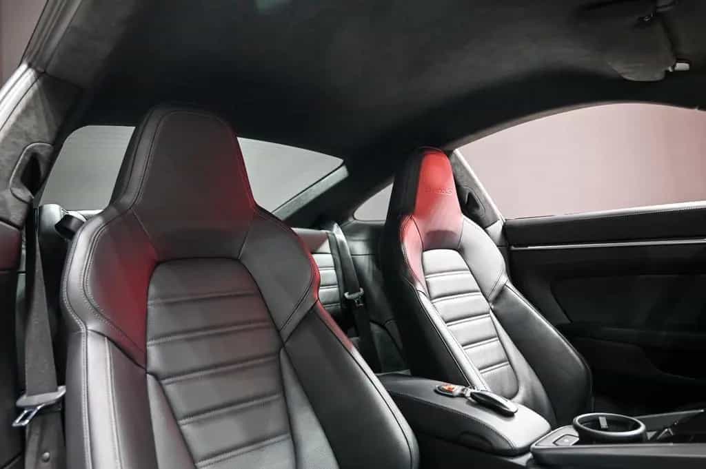 Porsche 992 Turbo S *AERO*Matrix*Sport-Paket*Carbon* 07/2021-photo-15