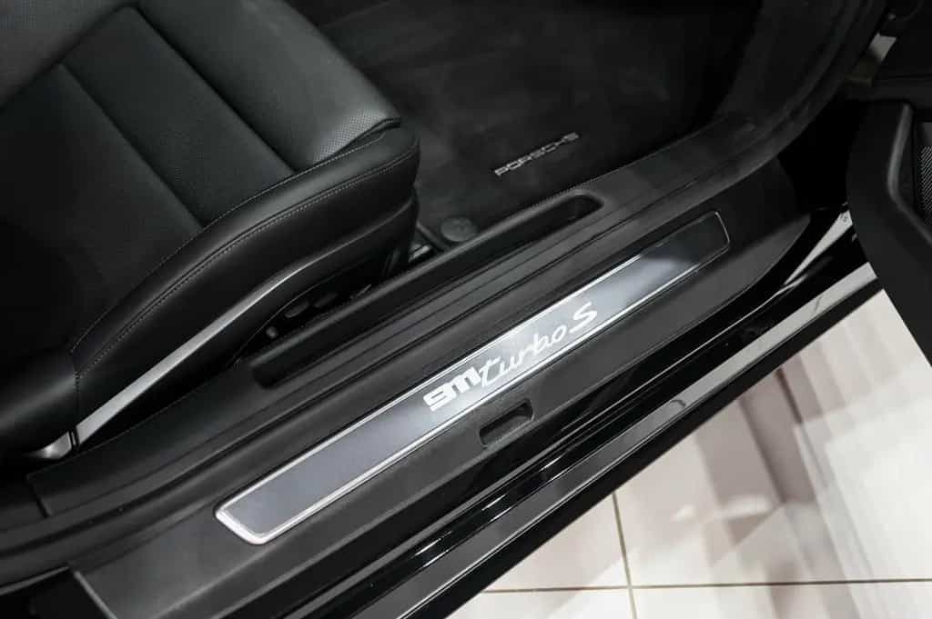 Porsche 992 Turbo S *AERO*Matrix*Sport-Paket*Carbon* 07/2021-photo-22