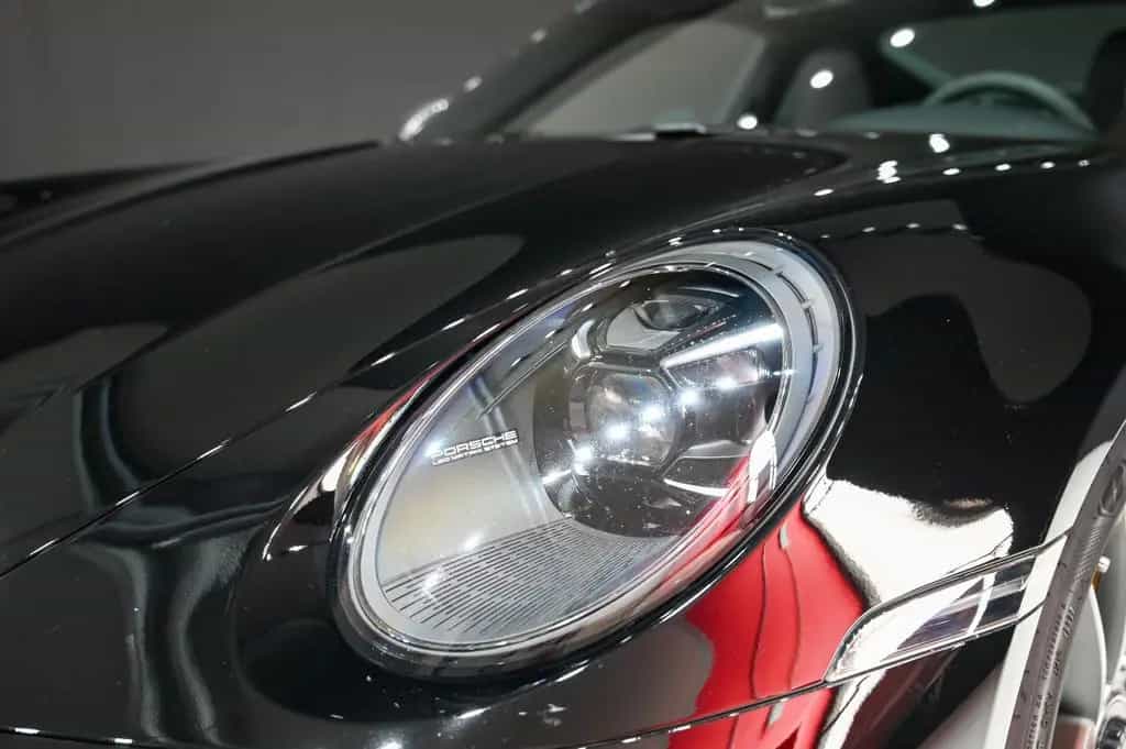 Porsche 992 Turbo S *AERO*Matrix*Sport-Paket*Carbon* 07/2021-photo-25