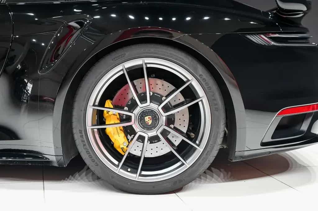 Porsche 992 Turbo S *AERO*Matrix*Sport-Paket*Carbon* 07/2021-photo-8