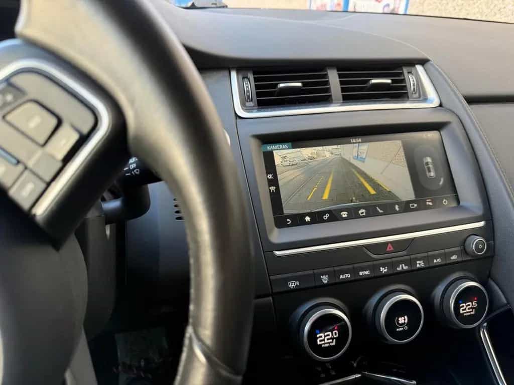 Jaguar E-Pace D150 CarPlay AHK Kamera LED Scheinwerfer 06/2020-photo-20