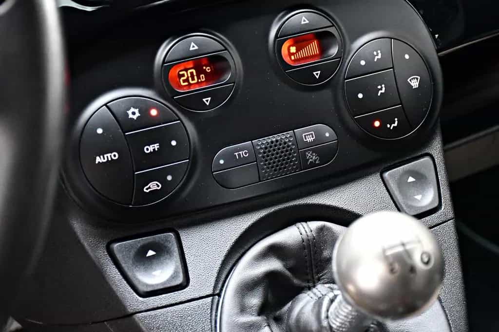 Abarth 595 Turismo Monza Abgas Leder Interscope 1.Hand 11/2015-photo-19
