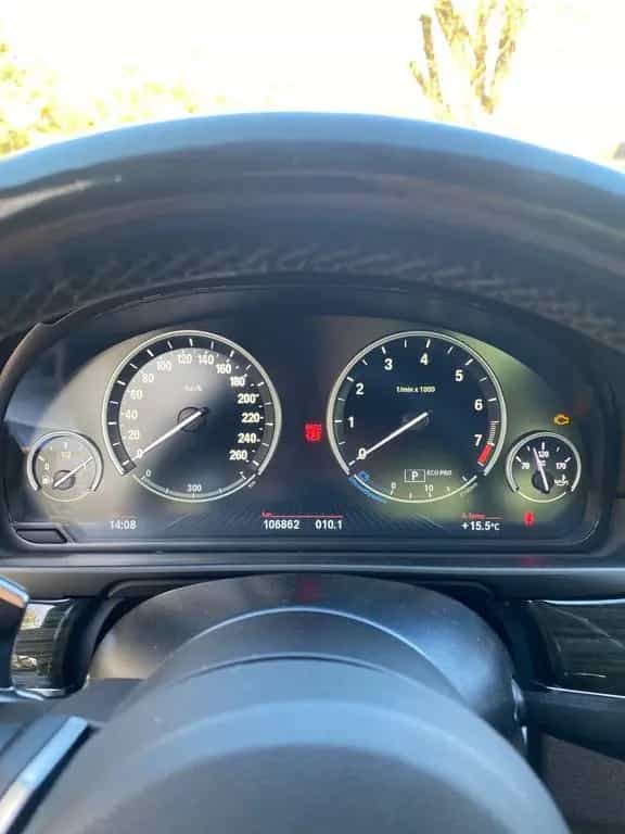 BMW 5 Series 550i xDrive M Sport HUD Harman/Kardon 07/2016-photo-12