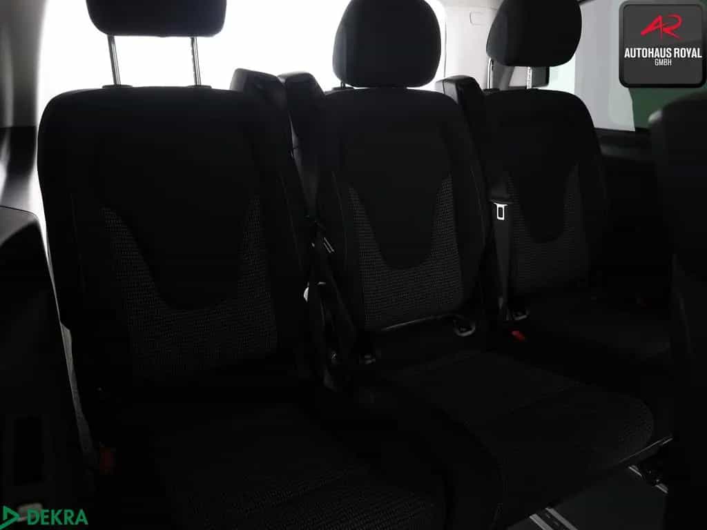 Mercedes-Benz V 250 d 4M LANG 8 SITZE SPORTPAKET,KAMERA,AHK,SH 07/2022-photo-11