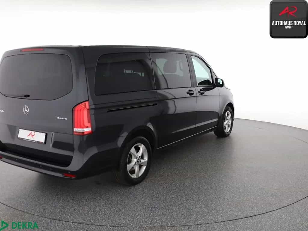 Mercedes-Benz V 250 d 4M LANG 8 SITZE SPORTPAKET,KAMERA,AHK,SH 07/2022-photo-4