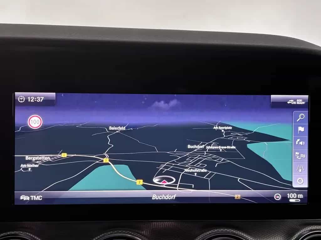 Mercedes-Benz E 220 CDI Exclusive AHK Kamera LED Navi 09/2017-photo-19