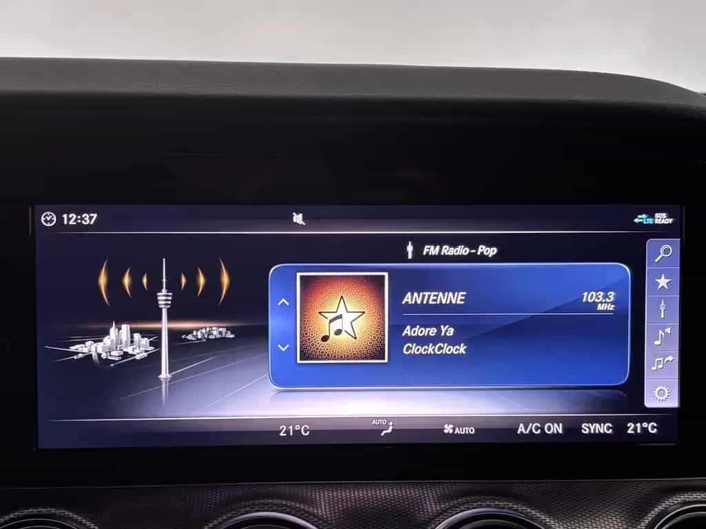 Mercedes-Benz E 220 CDI Exclusive AHK Kamera LED Navi 09/2017-photo-21