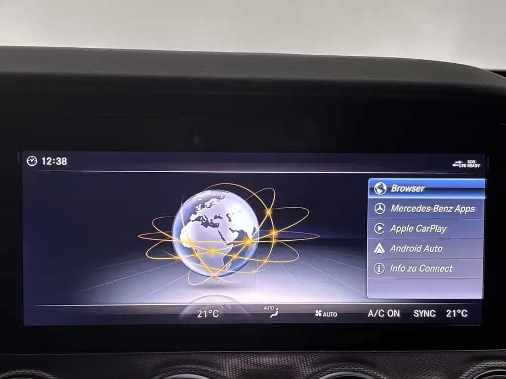 Mercedes-Benz E 220 CDI Exclusive AHK Kamera LED Navi 09/2017-photo-24