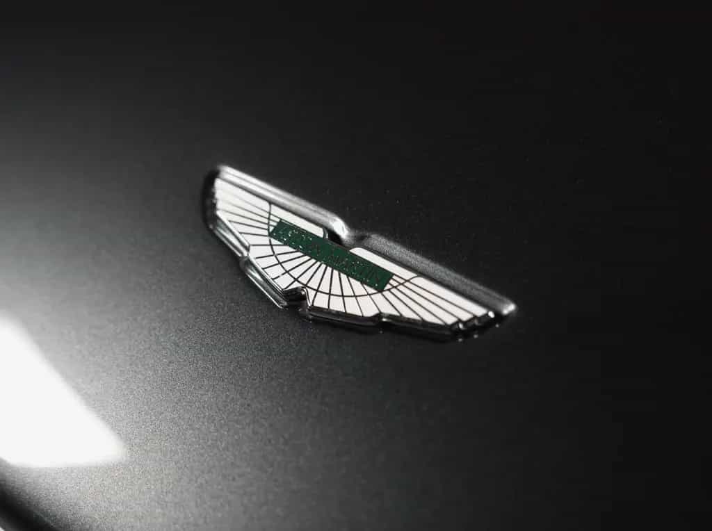 Aston Martin V8 Vantage *Steuerkette neu*Service neu* 10/2010-photo-16