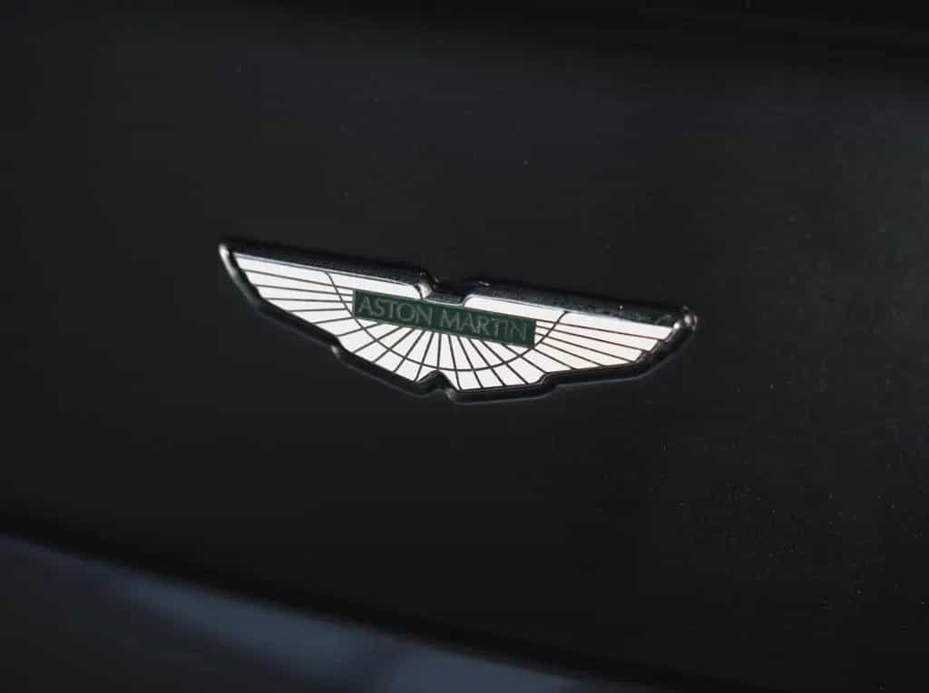 Aston Martin V8 Vantage *Steuerkette neu*Service neu* 10/2010-photo-27