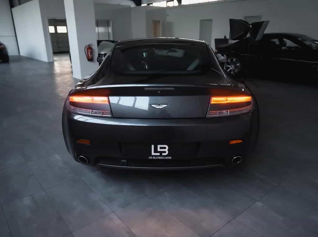 Aston Martin V8 Vantage *Steuerkette neu*Service neu* 10/2010-photo-6