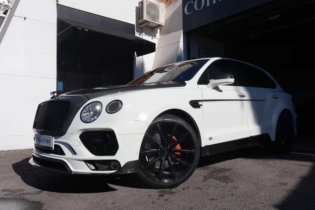 Bentley Bentayga 6.0 W12 MANSORY *LOW KM´s* 10/2017-photo-22