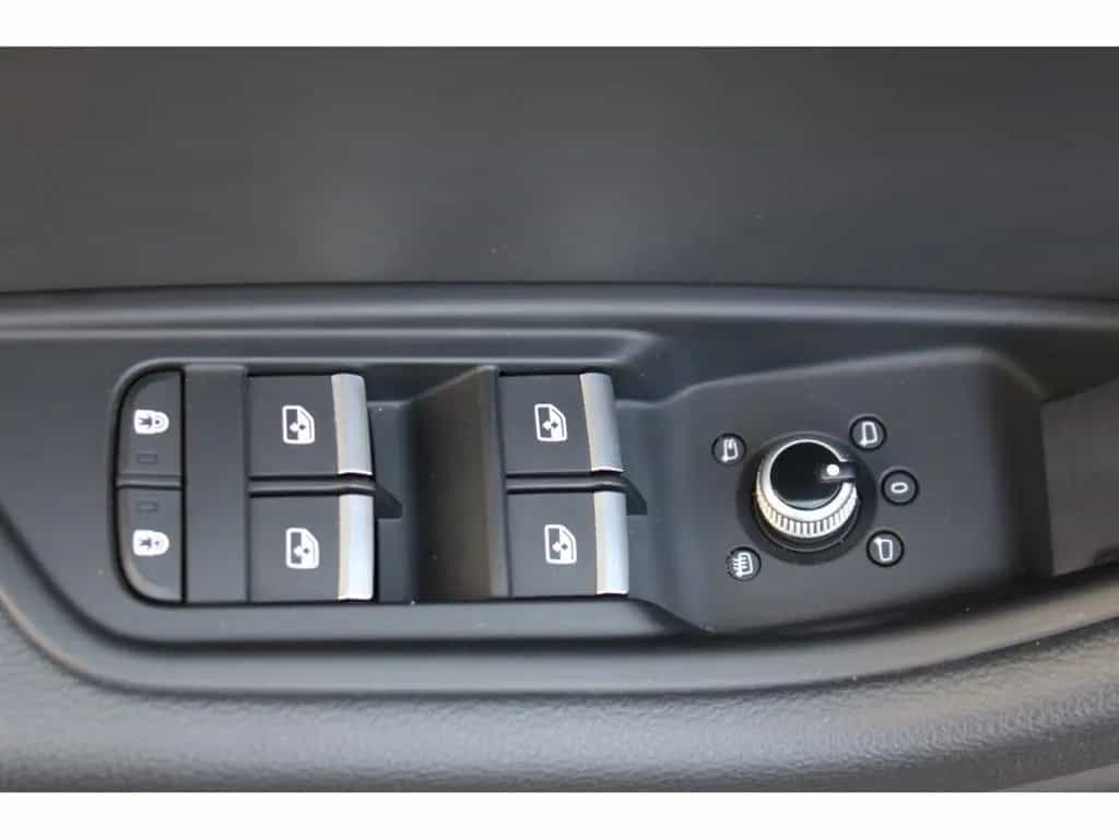 Audi A4 35 TDI S-Tronic advanced Avant LED Navi DAB V 03/2021-photo-12