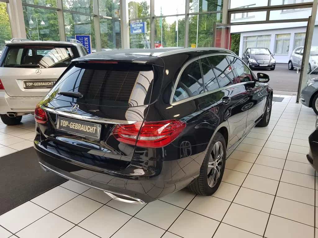 Mercedes-Benz C-Class 180 AVANTGARDE LED EL.HECK KAMERA SHZ PTS AMBI 09/2019-photo-2