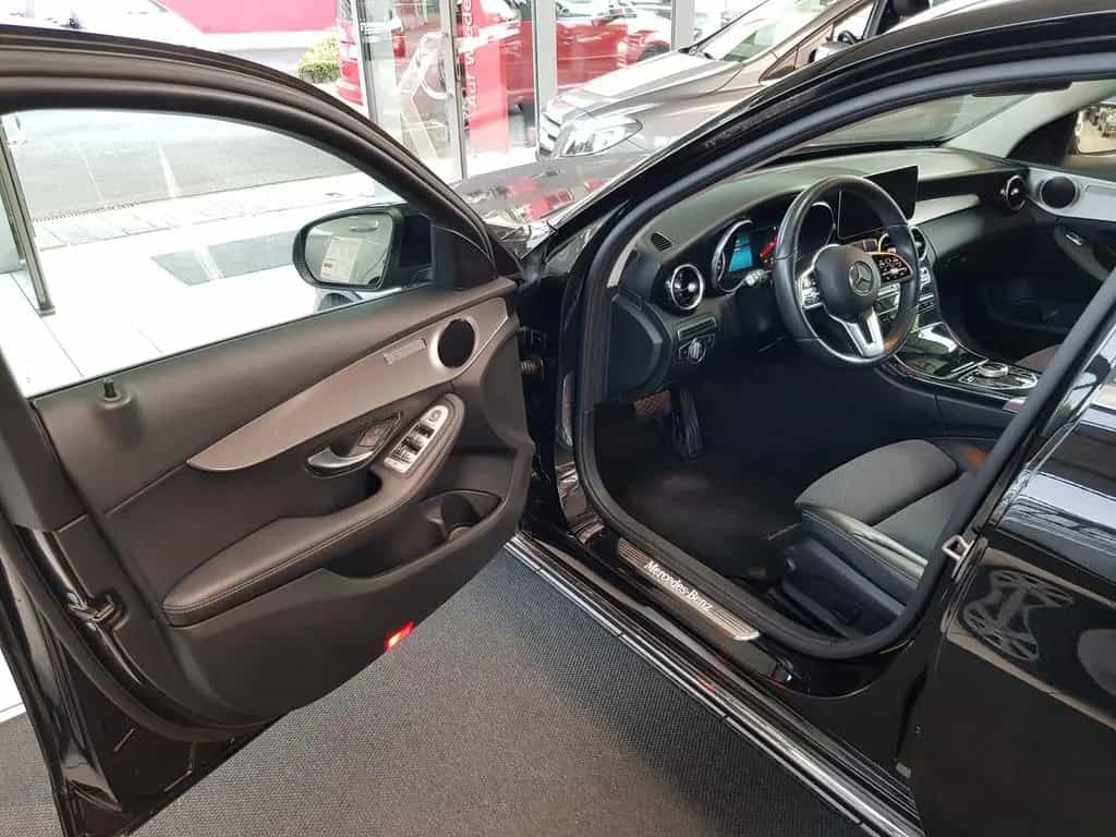 Mercedes-Benz C-Class 180 AVANTGARDE LED EL.HECK KAMERA SHZ PTS AMBI 09/2019-photo-4