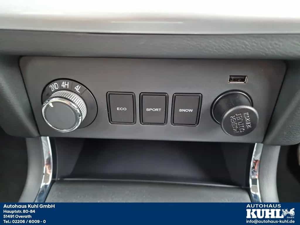 DFSK Rich 6 PickUp AT 4WD+3Jahre Gar +AHK 3000kg+Lede 01/2026-photo-20