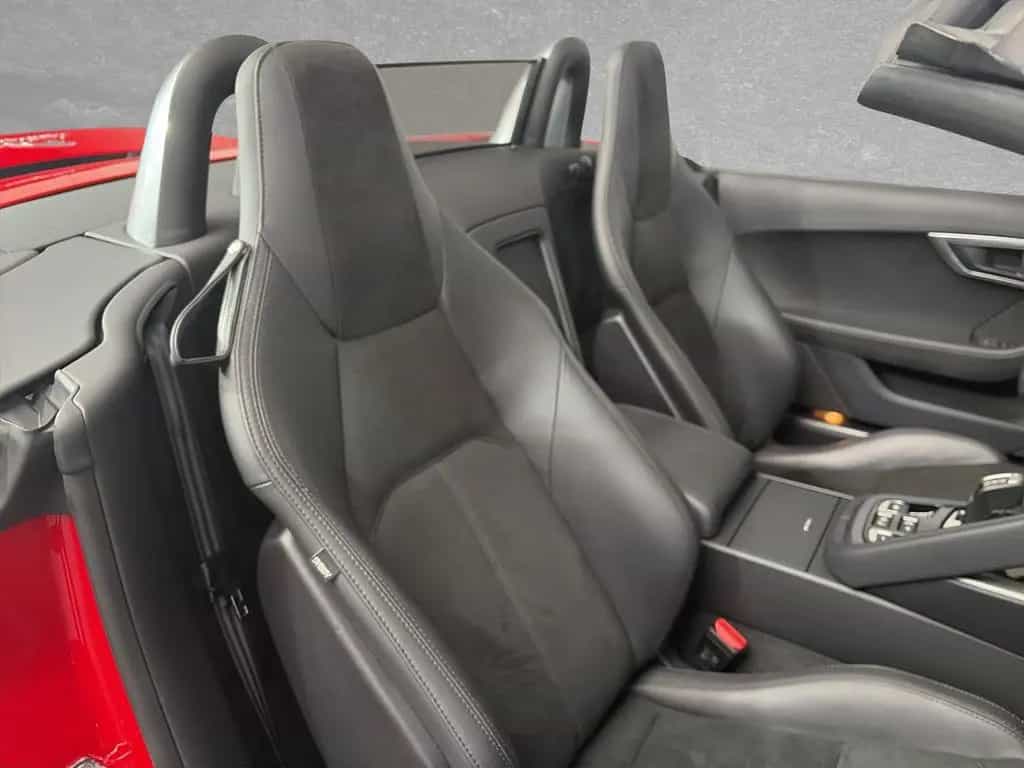Jaguar F-Type P300 Cabriolet SHZ Navi DSC PDC 10/2017-photo-13