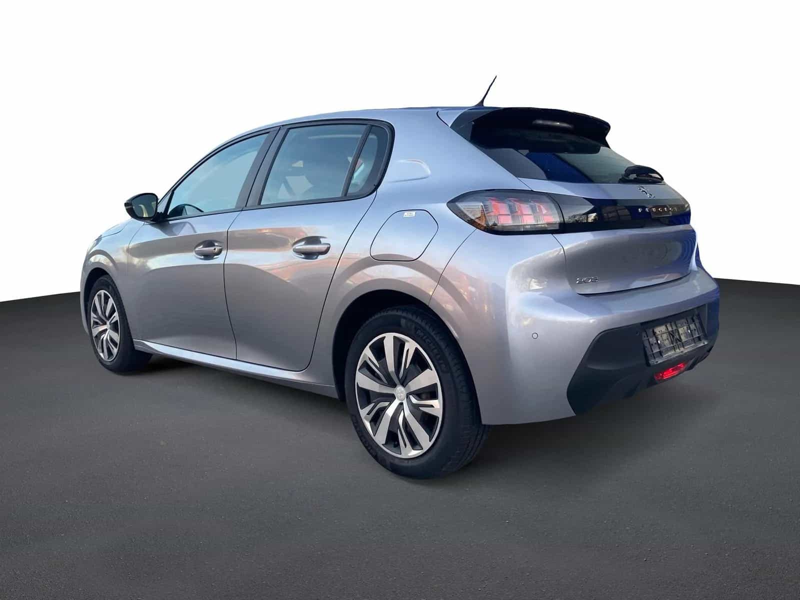 Peugeot 208 05/2023-photo-4
