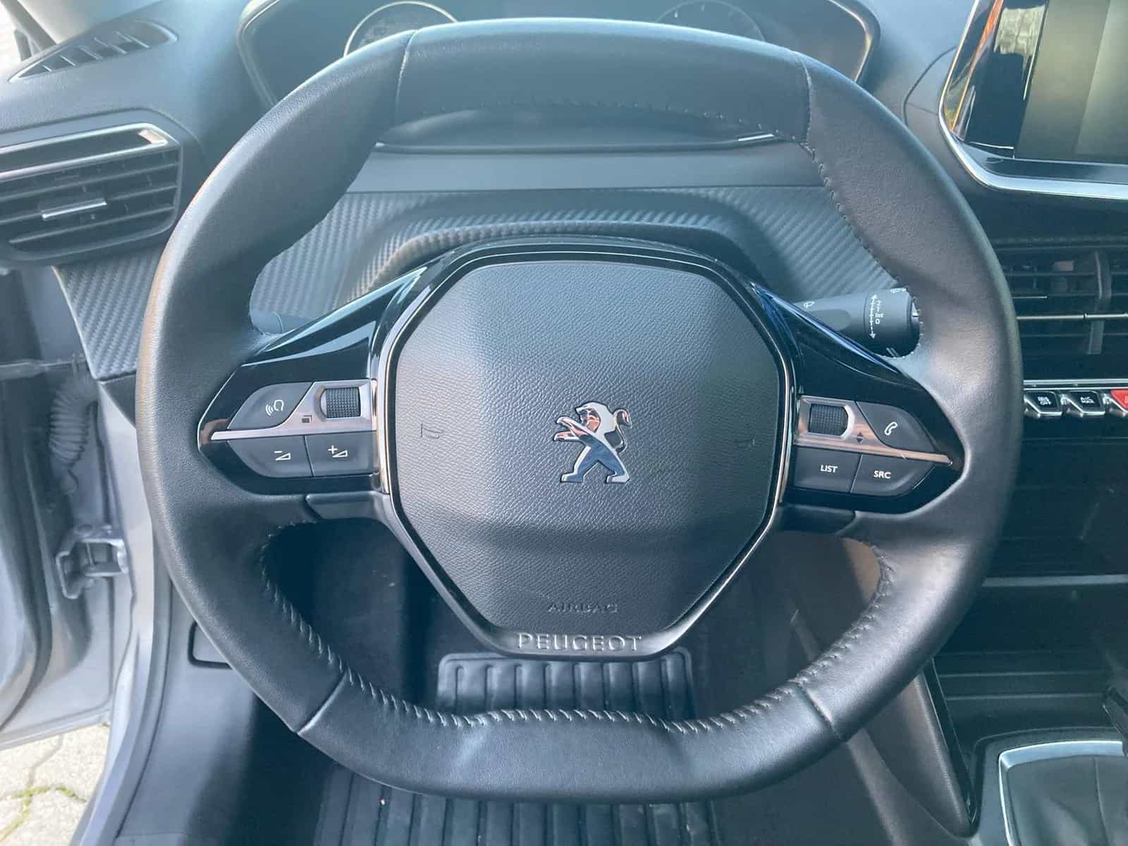 Peugeot 208 05/2023-photo-7