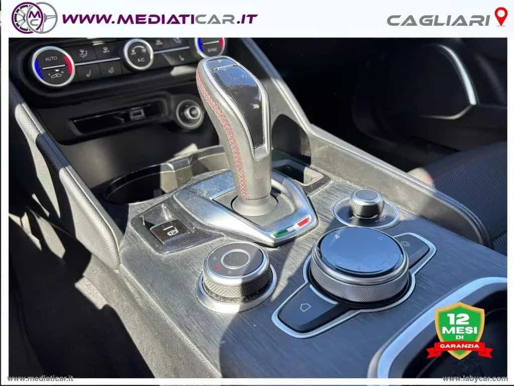 Alfa Romeo Giulia ROMEO Giulia 2.2 TD 160 CV AT8 Business 08/2021-photo-12