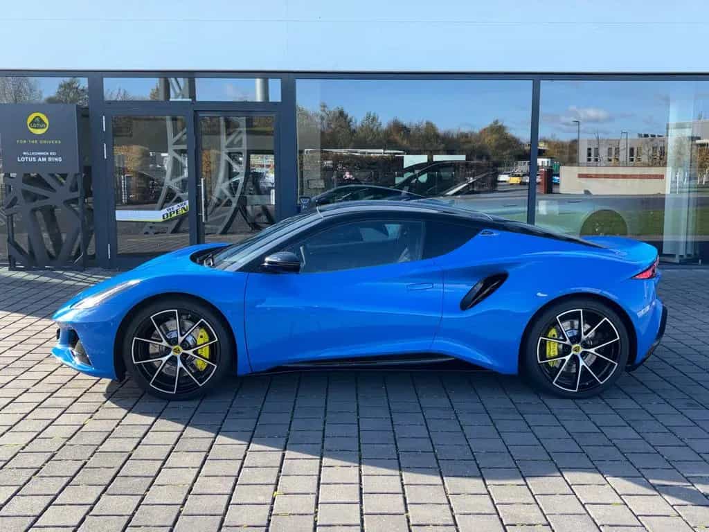 Lotus Emira V6 SE, Lotus am Ring by Komo-Tec GmbH null-photo-3