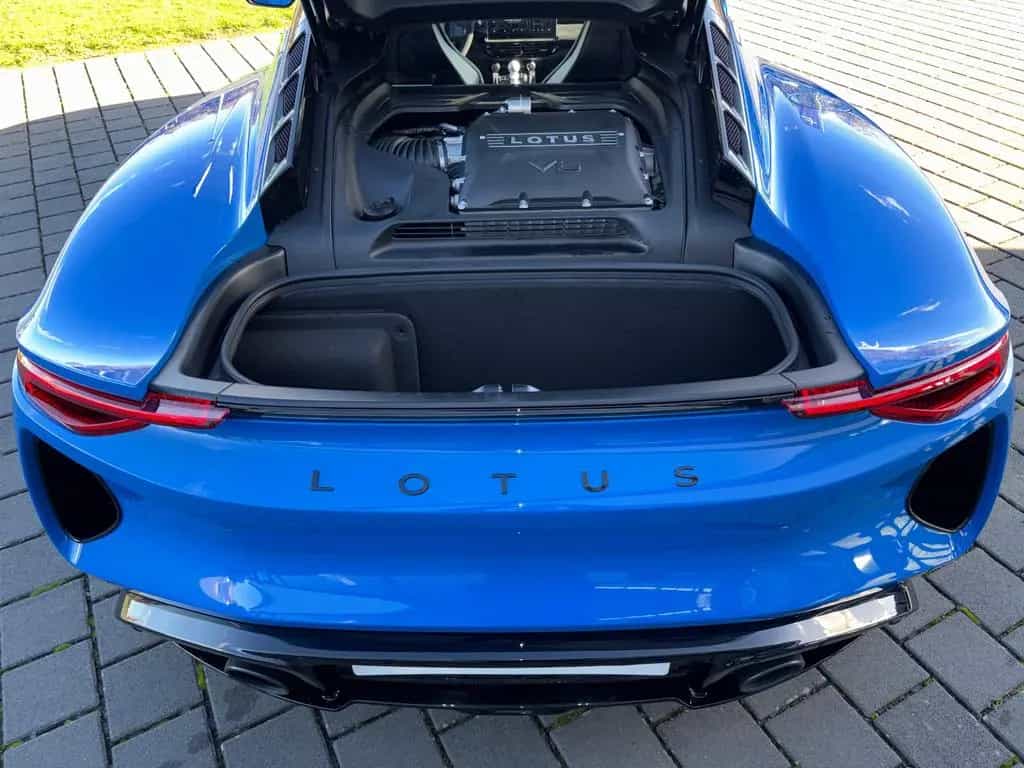 Lotus Emira V6 SE, Lotus am Ring by Komo-Tec GmbH null-photo-8