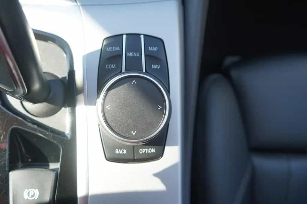 BMW 5 Series 520d Touring LED Navi ACC AHK Virtual Cockpit 06/2019-photo-24