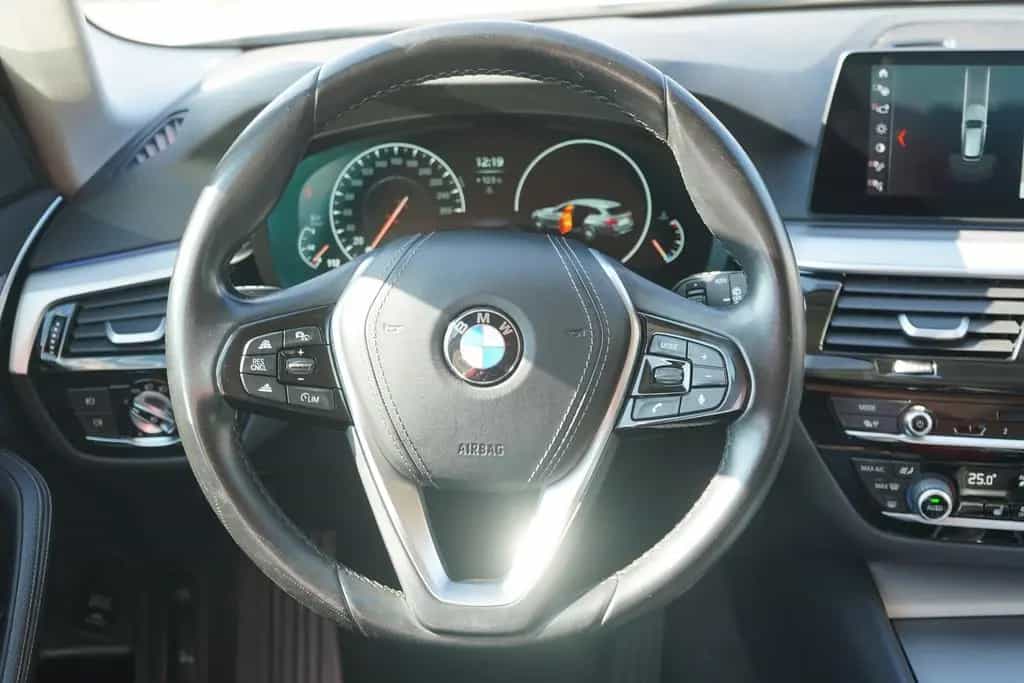 BMW 5 Series 520d Touring LED Navi ACC AHK Virtual Cockpit 06/2019-photo-25