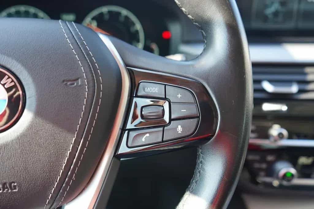 BMW 5 Series 520d Touring LED Navi ACC AHK Virtual Cockpit 06/2019-photo-27