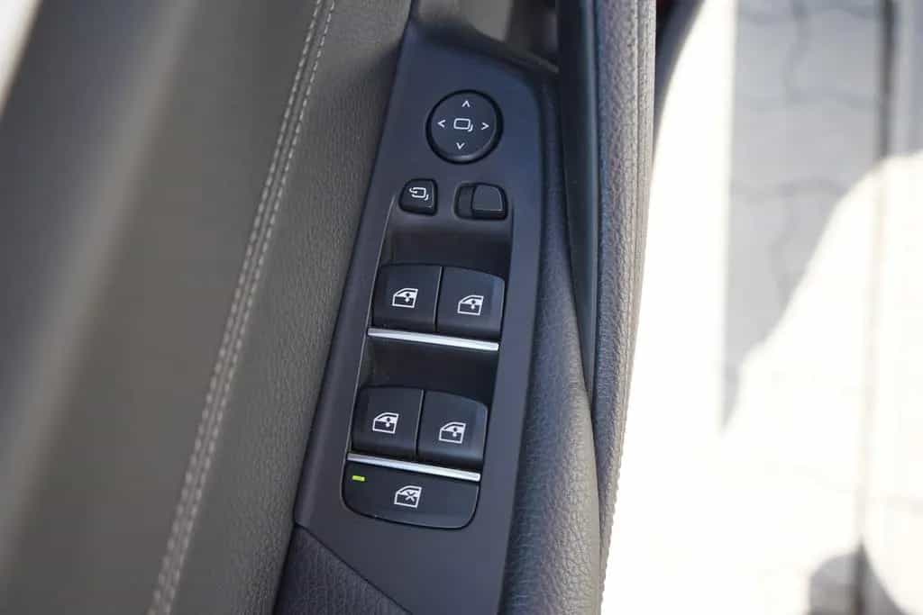 BMW 5 Series 520d Touring LED Navi ACC AHK Virtual Cockpit 06/2019-photo-33
